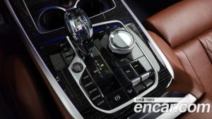 BMW X7 xDrive 40i M Sport 6인승 2021 года из Южной Кореи