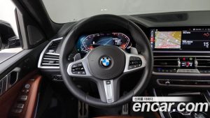 BMW X7 xDrive 40i M Sport 6인승 2021 года из Южной Кореи