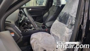 Audi Q5 40 TDI 4WD Premium Sportback 2023 года из Южной Кореи
