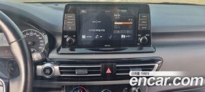 Kia Seltos Дизель 1.6 2WD 2020 года из Южной Кореи