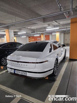 Hyundai Grandeur Calligraphy 2023 года из Южной Кореи