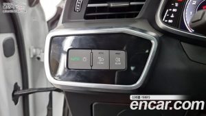 Audi A6 45 TFSI 4WD 2020 года из Южной Кореи