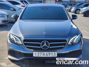 Mercedes-Benz E-Class E250 Avantgarde 2020 года из Южной Кореи