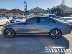 Mercedes-Benz E-Class E250 Avantgarde 2020 года из Южной Кореи