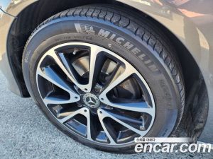 Mercedes-Benz E-Class E250 Avantgarde 2020 года из Южной Кореи