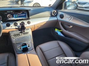 Mercedes-Benz E-Class E250 Avantgarde 2020 года из Южной Кореи