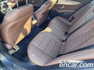Mercedes-Benz E-Class E250 Avantgarde 2020 года из Южной Кореи