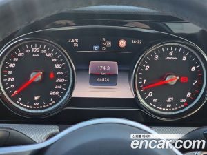 Mercedes-Benz E-Class E250 Avantgarde 2020 года из Южной Кореи