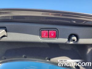 Mercedes-Benz E-Class E250 Avantgarde 2020 года из Южной Кореи