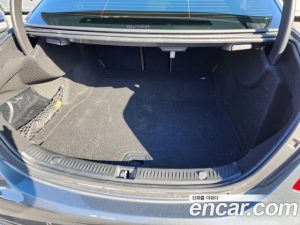 Mercedes-Benz E-Class E250 Avantgarde 2020 года из Южной Кореи