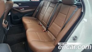 Mercedes-Benz GLE-Class GLE300d 4MATIC 2023 года из Южной Кореи