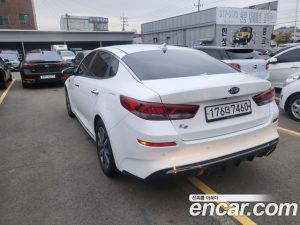 Kia K5 2.0 2020 года из Южной Кореи
