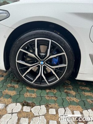 BMW 5-Series 530e M Sport 2021 года из Южной Кореи
