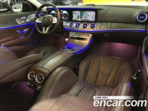 Mercedes-Benz CLS-Class CLS450 4MATIC AMG Line 2021 года из Южной Кореи