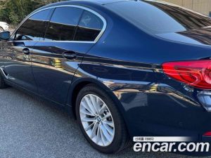 BMW 5-Series 530i Luxury 2020 года из Южной Кореи