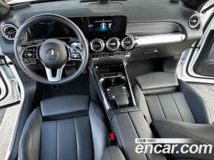 Mercedes-Benz GLB-Class GLB200 d 2023 года из Южной Кореи
