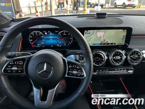 Mercedes-Benz GLB-Class GLB200 d 2023 года из Южной Кореи