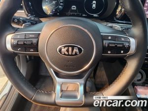 Kia K5 1.6 Turbo 2021 года из Южной Кореи
