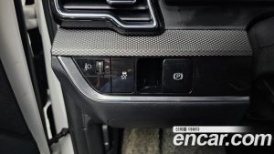 Kia Sportage Дизель 2.0 2WD 2022 года из Южной Кореи