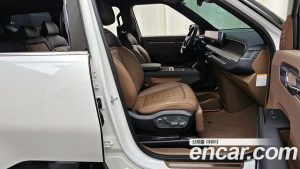 Kia EV9 Earth 4WD 2024 года из Южной Кореи