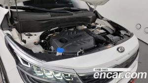 Kia Seltos Дизель 1.6 2WD 2020 года из Южной Кореи