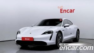 Porsche Taycan Base 2023 года из Южной Кореи