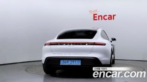 Porsche Taycan Base 2023 года из Южной Кореи