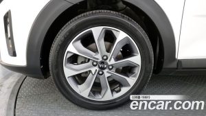 Kia Stonic 1.4 2020 года из Южной Кореи