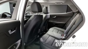 Kia Stonic 1.4 2020 года из Южной Кореи