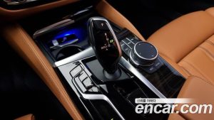 BMW 5-Series 520i Luxury 2021 года из Южной Кореи