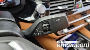 BMW 5-Series 520i Luxury 2021 года из Южной Кореи