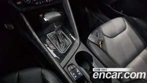 Kia Niro 1.6 HEV 2021 года из Южной Кореи