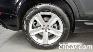 Audi Q8 45 TDI 4WD Premium 2021 года из Южной Кореи