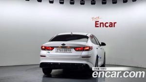 Kia K5 2.0 2020 года из Южной Кореи