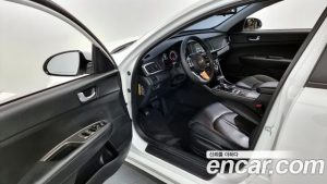 Kia K5 2.0 2020 года из Южной Кореи
