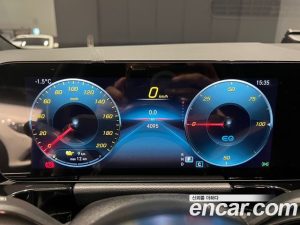 Mercedes-Benz EQA EQA250 AMG LINE 2023 года из Южной Кореи