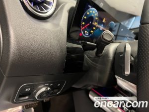 Mercedes-Benz EQA EQA250 AMG LINE 2023 года из Южной Кореи