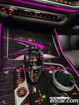 BMW X7 xDrive 40i M Sport 6인승 2021 года из Южной Кореи