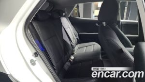 Kia Stonic 1.4 2020 года из Южной Кореи