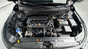 Hyundai Venue 1.6 Flux 2021 года из Южной Кореи