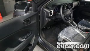 Hyundai Venue 1.6 Flux 2021 года из Южной Кореи