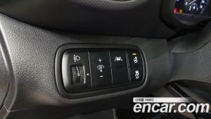 Hyundai Venue 1.6 Flux 2021 года из Южной Кореи