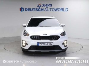 Kia Niro 1.6 HEV 2021 года из Южной Кореи