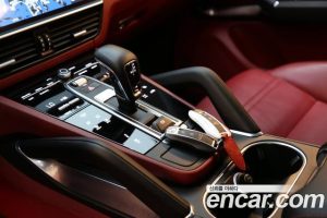 Porsche Cayenne 4.0 Turbo Coupe 2020 года из Южной Кореи