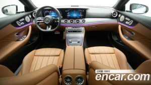 Mercedes-Benz E-Class E300d 4MATIC Coupe 2023 года из Южной Кореи