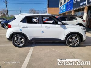 Hyundai Venue 1.6 Flux 2020 года из Южной Кореи