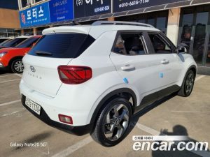Hyundai Venue 1.6 Flux 2020 года из Южной Кореи