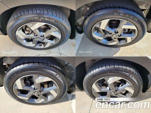 Hyundai Venue 1.6 Flux 2020 года из Южной Кореи