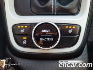 Hyundai Venue 1.6 Flux 2020 года из Южной Кореи