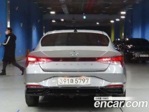 Hyundai AVANTE 1.6 2021 года из Южной Кореи